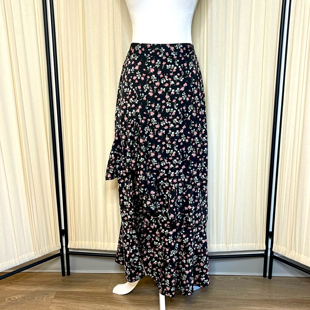FLORAL RUFFLE MAXI SKIRT SIZE MEDIUM